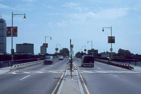 9907N11B10Harvard BridgeXing.jpg (21806 bytes)