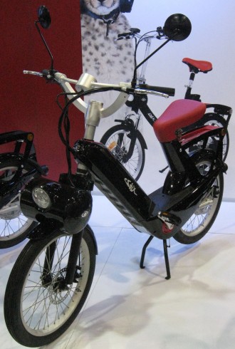 An electric bike which is more like a motor scooter