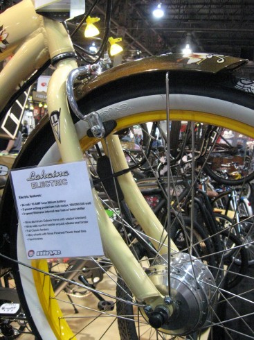 Front brake and hub of the Lahaina bike