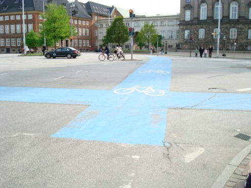 Blue-green bike lanes in Copenhagen. Photo by Jon Kaplan