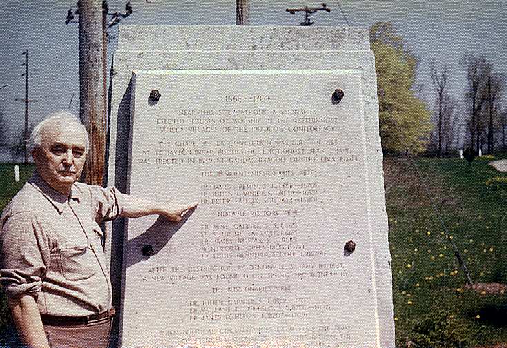 AMS with West Seneca monument.jpg (88831 bytes)