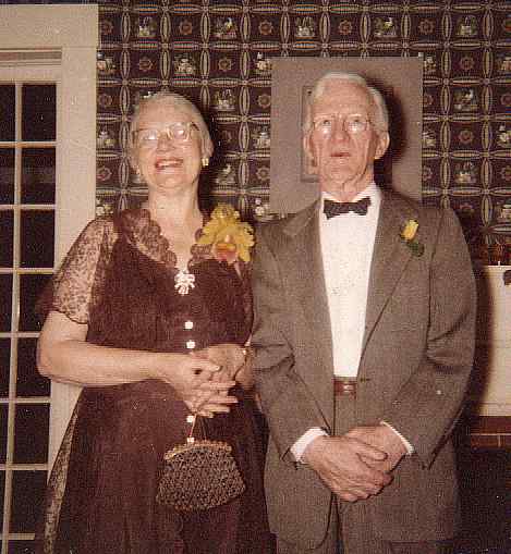 Fred and Hilda at 50th Anniversary.jpg (29733 bytes)