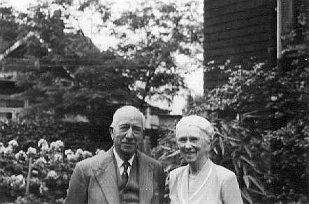 p13b George and Josephine.jpg (21767 bytes)