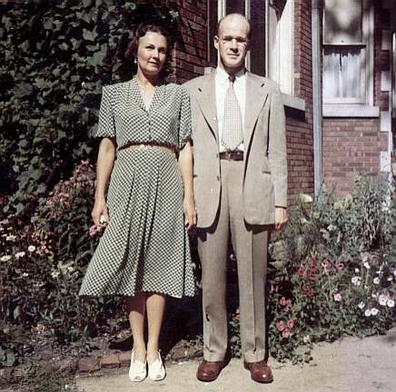 p29d Paul and Ruth.jpg (43428 bytes)