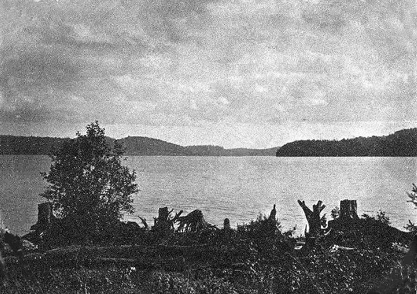 Bay in 1890s(sm).jpg (77669 bytes)