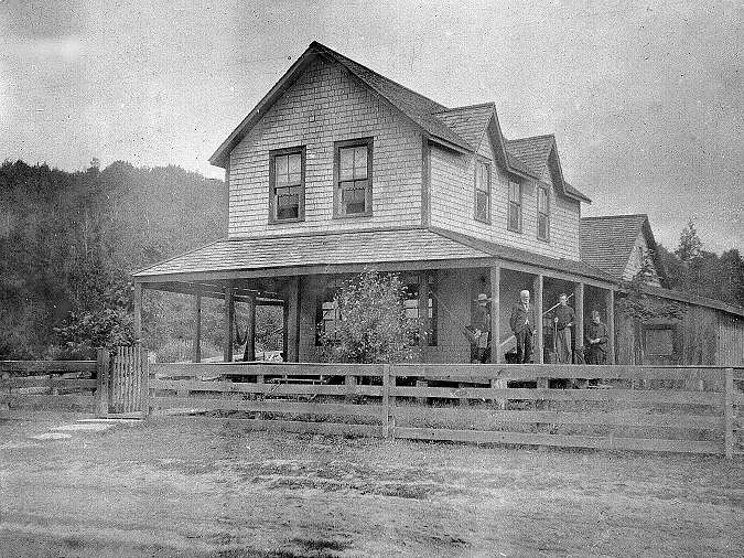 alderside in 1895 taken by Kate Andrews (small).jpg (83118 bytes)